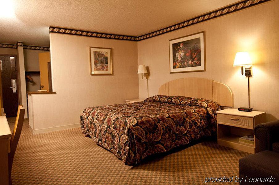 The Atrium Hotel And Conference Center 스프링데일 외부 사진